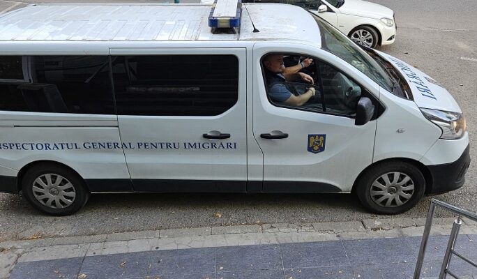 un egiptean care muncea fara forme legale la navodari depistat de politistii constanteni 68a6ef766b310