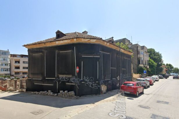 un imobil din zona istorica a constantei va fi supraetajat firma coral srl detinuta de un milionar tulcean a solicitat acord de mediu 68a53b9d20b1b