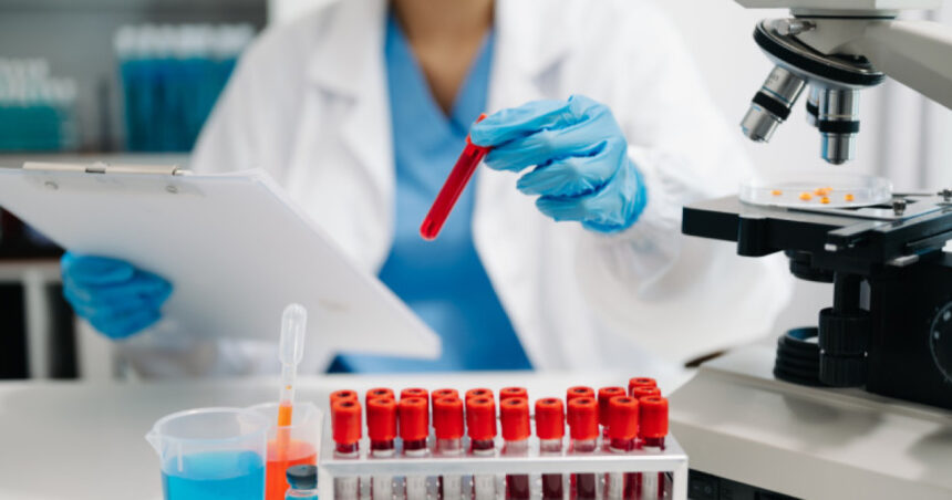 Un test de sânge ar putea depista cu precizie cancerul ovarian în stadii incipiente 1 un test de sange ar putea depista cu precizie cancerul ovarian in stadii incipiente studiu 68ad7ae5aeb5c