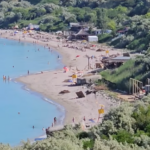 verificari pe plaja tuzla in urma unei sesizari inregistrate la prefectura privind constructii ilegale si activitati comerciale neautorizate 6898aad23cfda
