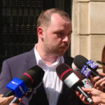 video alexandru rogobete il apara pe managerul spitalului floreasca documentele care contrazic declaratiile ministrului 689c3eca059c5