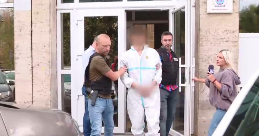 Atac armat în București: Complicele turcului care a tras înspre o terasă din Centrul Vechi a fost reținut. Ce rol avea acesta. 1 video atac armat in bucuresti a fost retinut complicele turcului care a tras inspre o terasa din centrul vechi ce rol avea acesta 68ac144ce1ba4