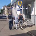 video atac sangeros de ziua marinei barbat arestat dupa ce si ar fi injunghiat de mai multe ori sotia 68a09e617a5a1