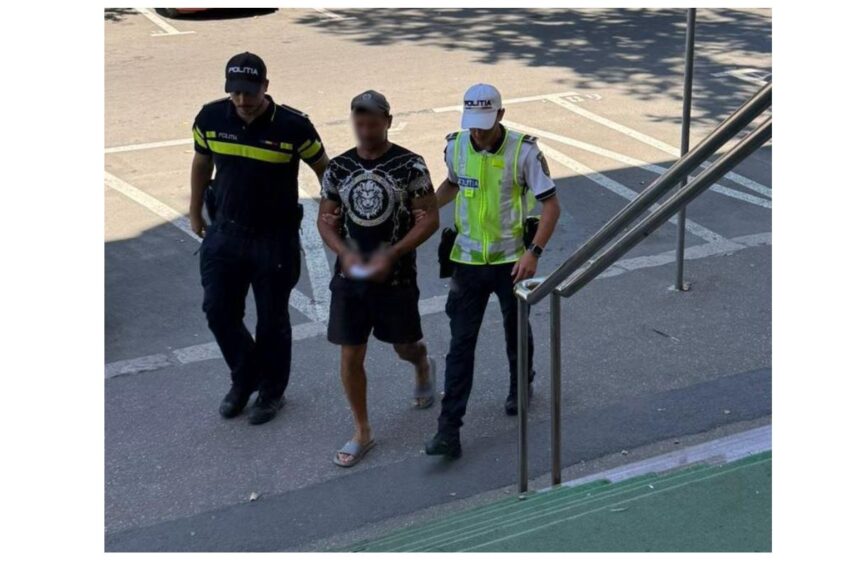 Constanța: Bărbat cu antecedente penale, prins băut la volan și fără permis, reținut 24 de ore 1 video constanta barbat cu antecedente penale prins baut la volan si fara permis retinut 24 de ore 68a1bb1dec923
