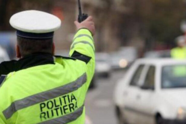 video cum a ramas un sofer in varsta de 71 de ani fara permis pentru trei luni manevra gresita filmata si pusa pe net 68a08426e6750