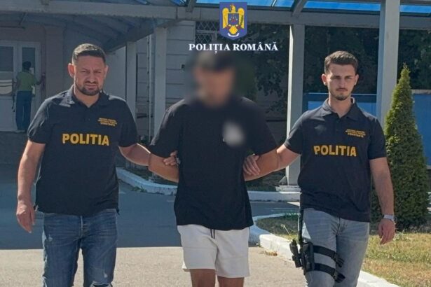 video doua tinere obligate de un barbat sa se prostitueze inchise intr un apartament din constanta salvate de politisti tanarul prins in judetul tulcea a fost retinut 68adade83d05d