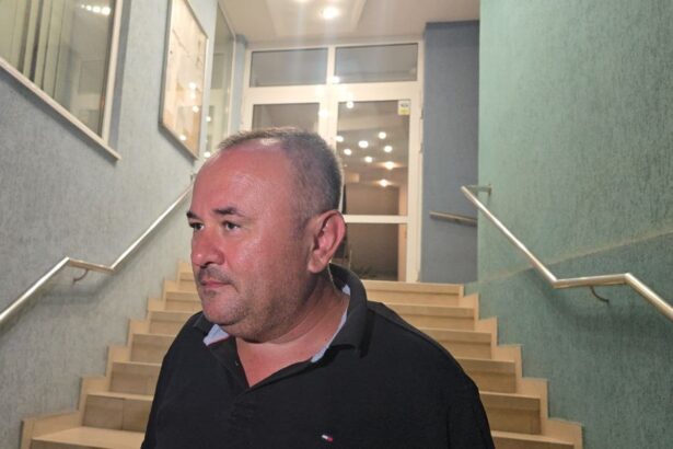 video dragos angelescu fostul viceprimar al municipiului mangalia declaratii in fata dna constanta am fost audiat in calitate de martor si am spus ce am stiut si ce s a intamplat 68a62aae8b561