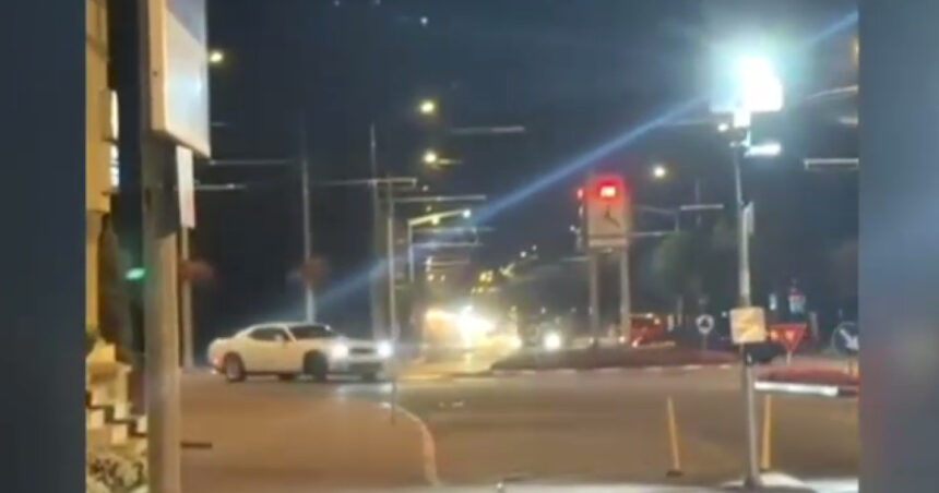 video drifturi in fata sediului politiei din targu jiu ce sanctiuni va primi tanarul care este cautat acum de oamenii legii 689773dc50b27
