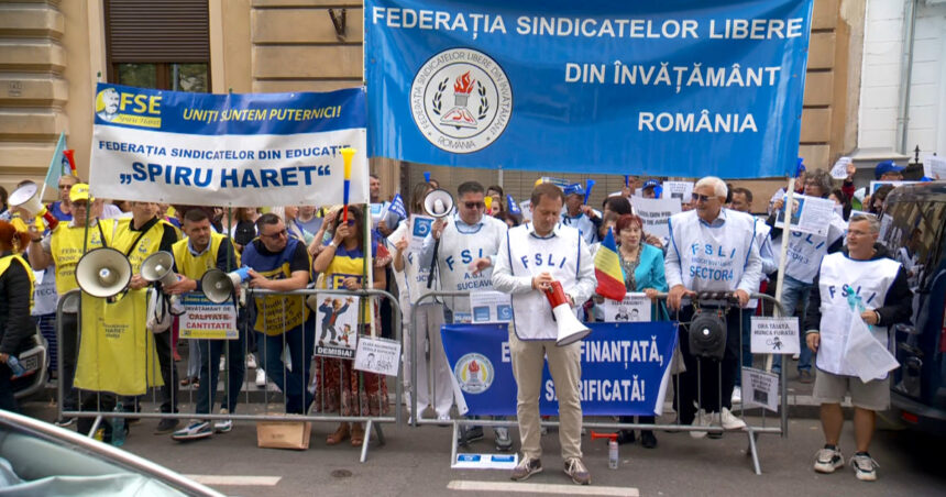Începutul de an școlar, sub semnul întrebării: Profesorii protestează în fața Ministerului Educației și își exprimă nemulțumirile. 1 video inceputul de an scolar sub semnul intrebarii profesorii protesteaza in fata ministerului educatiei care sunt nemultumirile lor 68ac25e26d1fe