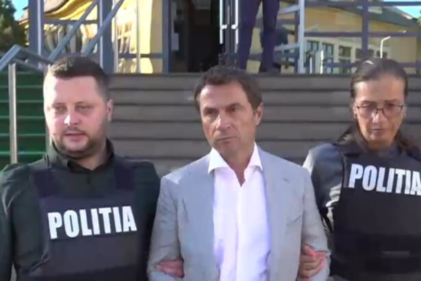 video primarul mangaliei cristian radu a fost arestat preventiv el este acuzat ca ar fi luat mita peste 600 000 de euro 68af327f50e67