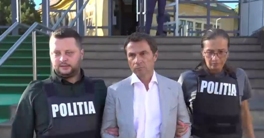 video primarul mangaliei cristian radu a fost arestat preventiv el este acuzat ca ar fi luat mita peste 600 000 de euro 68af327f50e67