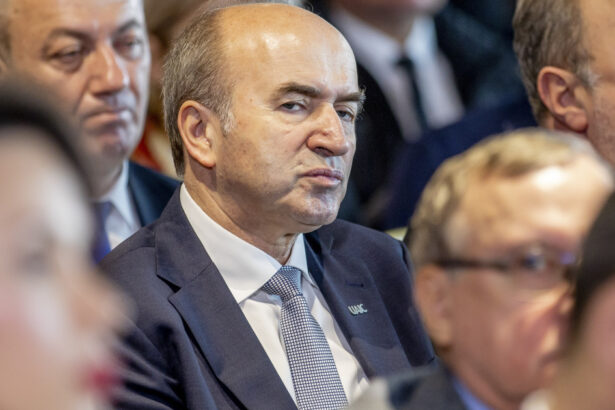 video tudorel toader dupa declaratia sefei csm privind pensiile magistratilor pune gaz pe foc ce problema de constitutionalitate a gasit 688f561b69d14