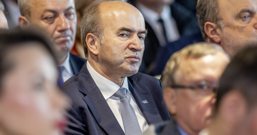 video tudorel toader dupa declaratia sefei csm privind pensiile magistratilor pune gaz pe foc ce problema de constitutionalitate a gasit 688f561b69d14