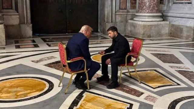 video zelenski asteptat personal de trump in fata casei albe lumea a obosit de acest razboi noi toti vrem sa l incheiem 68a367f448784