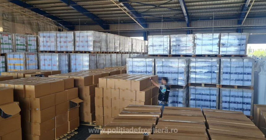 videofoto captura record in portul constanta tigari de contrabanda in valoare de 4 milioane de euro ascunse in role de hartie 689c505c06f30