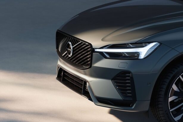 volvo a cincea luna consecutiva de scaderi in acest an pe segmentul electric a pierdut un sfert din vanzari dar nici motoarele cu combustie nu se simt prea bine 68922c1357160