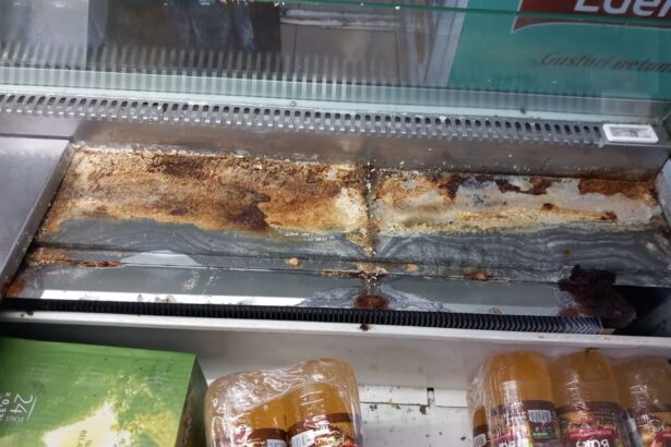 zeci de nereguli gasite pe litoral de inspectorii anpc de la alimente expirate la camere de cazare neigienizate 68a2f0811f36e