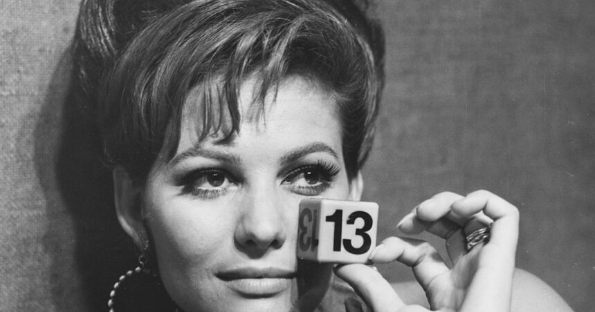 a murit claudia cardinale celebra actrita avea 87 de ani 68da986a92e02