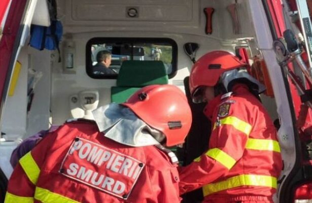 accident rutier intre un microbuz cu calatori si un autoturism la iesire din mangalia planul rosu activat 68bfb972f3b39
