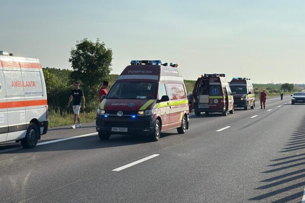 accident rutier pe a2 spre constanta doua persoane au ajuns la spital 68c41aabec793