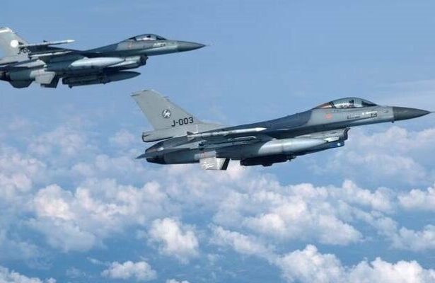 alerta aeriana la granita cu ucraina doua aeronave f 16 au decolat de la baza din fetesti 68c13f539ca37