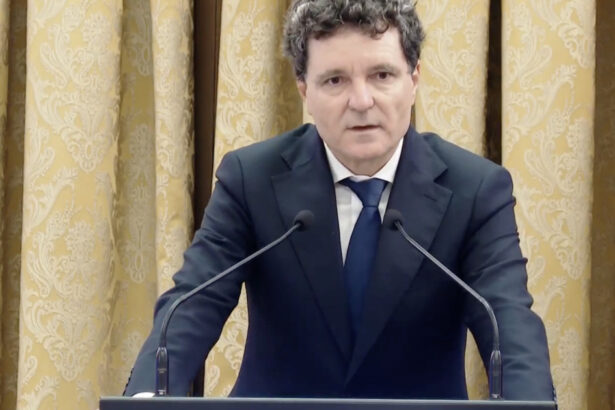 cand crede nicusor dan ca va incepe o crestere economica in romania nu mai exista risc de a downgrada 68c2e3c678f31