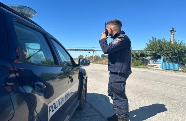 cetatean strain cu documente false depistat la volanul unui autoturism la negru voda 68d28a1aebc36