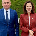 comisarul european roxana minzatu discutii la bruxelles cu ilie bolojan despre investitiile din pnrr 68d25344e398a
