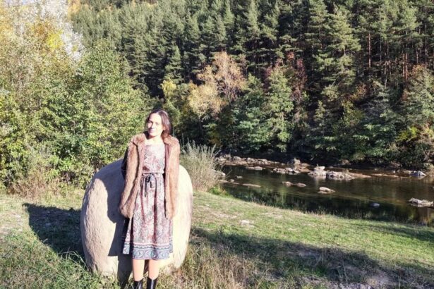 comunitatea din cotu vaii comuna albesti deplange trecerea in nefiinta a presbiterei invatatoarea elena corina diaconu 68b7359de5466