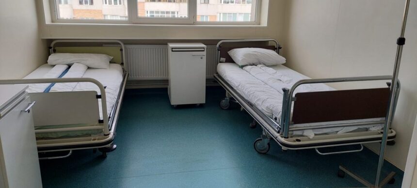 consiliul judetean constanta a primit sase oferte pentru documentatia de reabilitare a sectiei clinice dermatovenerologie 68bf36f81dc73