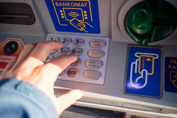 cum a reusit un barbat din judetul tulcea sa si recupereze cei 7 500 de lei uitati intr un bancomat 68b72b1f569e8