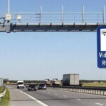 Începând cu 1 septembrie, se mărește valoarea rovinietei pentru autoturisme. 3 de astazi 1 septembrie creste valoarea rovinietei pentru autoturisme 68b545df11897