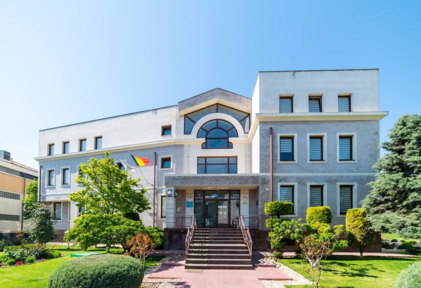 documente baroul constanta are de azi 11 avocati stagiari si unul definitiv a fost obtinut cel mai mare punctaj pe tara 68da2fcd5f3c3