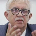 exclusiv augustin zegrean prezice ca reforma pensiilor magistratilor va pica la ccr critici la adresa lui bolojan demisia suna ca o amenintare 68d027e2903bb