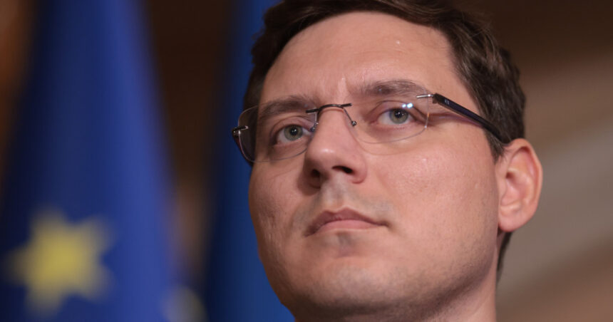 exclusiv criza dronelor eurodeputatul victor negrescu il acuza de incoerenta pe ministrul ionut mosteanu era nevoie de un mesaj de forta 68c9ba7d5153b