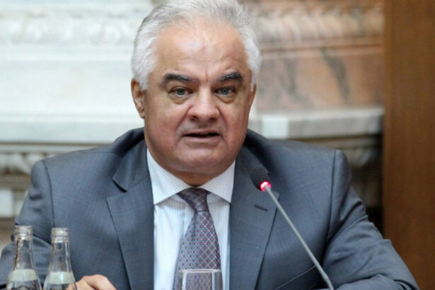 exclusiv oficial bnr institutiile sunt pline de pile politice au fost parasutati acolo tot felul de oameni care habar nu au despre ce e vorba 68dbb470ddb1d