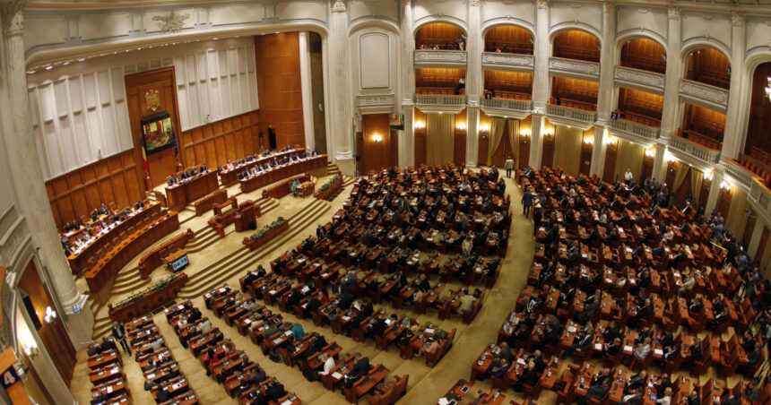 exclusiv parlamentul cheltuie 1 milion e cu angajatii alesilor lunar peste 1 000 de consilieri si soferi la 464 de senatori si deputati 68c423a066024