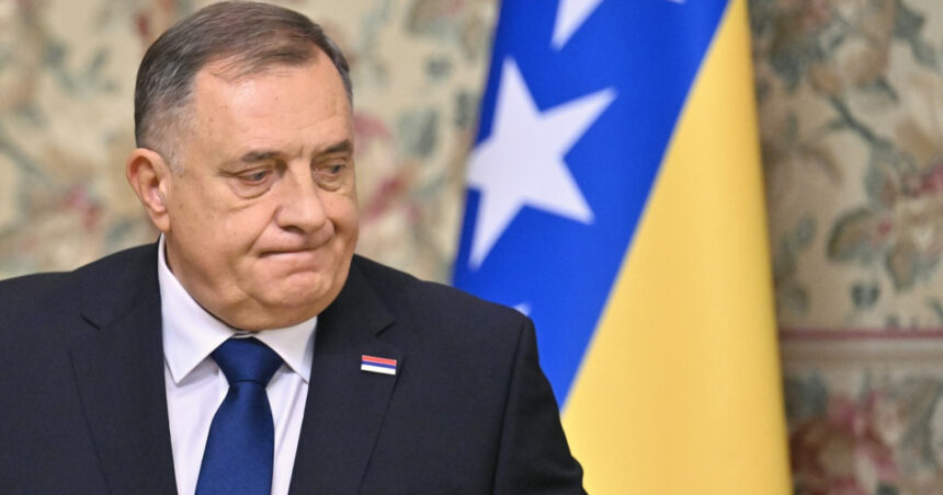 fostul presedinte milorad dodik persona non grata in slovenia este al cincilea stat al ue care ii interzice accesul pe teritoriul sau 68c3035f4929a