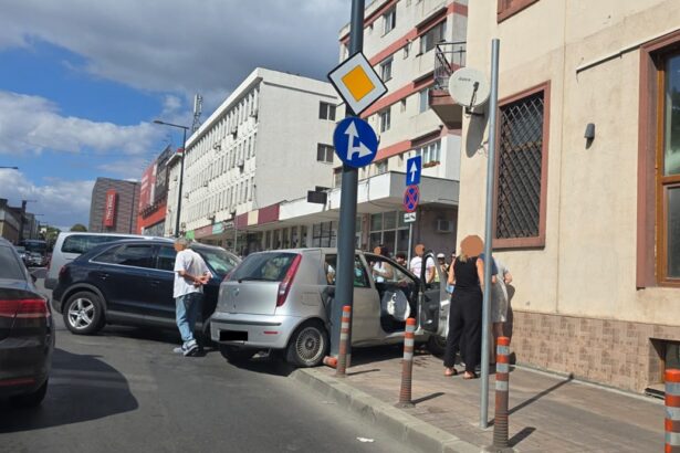 foto accident in centrul constantei langa tomis mall un copil a ajuns la spital 68ce95293e873