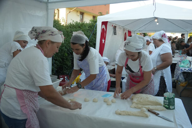 foto prima editie a festivalului suberecului de la cumpana la final evenimentul s a incheiat sub semnul unitatii in diversitate 68d0fc9322e90