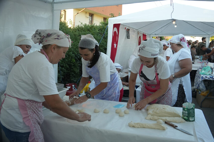 foto prima editie a festivalului suberecului de la cumpana la final evenimentul s a incheiat sub semnul unitatii in diversitate 68d0fc9322e90