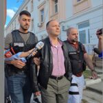 foto video a iesit de la audieri primele imagini cu preotul profesor de la energetic acuzat ca ar fi incercat sa corupa sexual doi minori no comment 68d157f8417cf