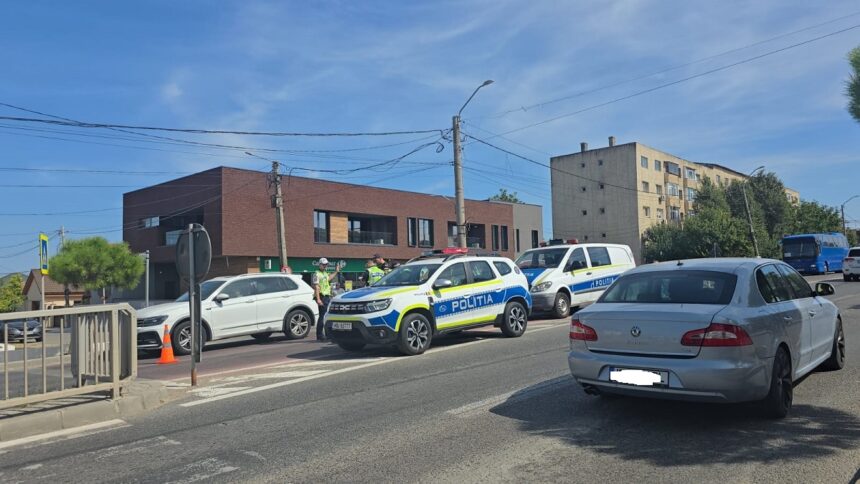 Accident la Ovidiu: o tânără a fost lovită de un automobil pe trecerea de pietoni 1 foto video accident la ovidiu o tanara a fost lovita de un automobil pe trecerea de pietoni 68bd719f867a9