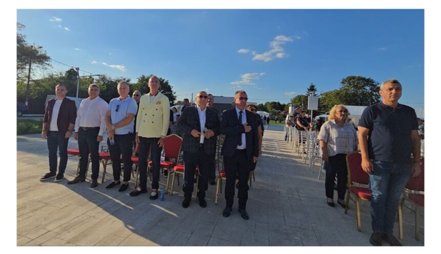 foto video liderul organizatiei judetene a psd constanta si o parte dintre primarii psd din judet prezenti la cumpana la deschiderea festivalului suberecului 68cd74ffbe8bd