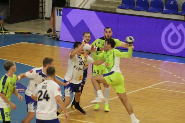 handbalistii de la csm constanta invinsi pe final la buzau in prima etapa a sezonului 68bed4d95eaf0