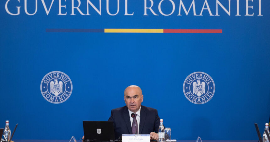 ilie bolojan prima conferinta de presa dupa ce a amenintat cu demisia digi24 ro va transmite in direct declaratiile premierului 68b684345d6a3