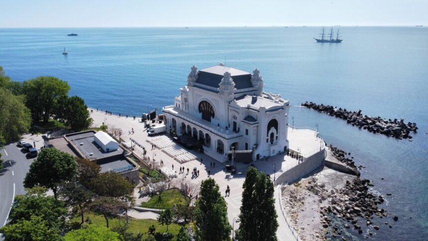 licitatie deschisa pentru cafeneaua din cazinoul constanta chirie de la 48 700 lei luna 68d188b3bab1b