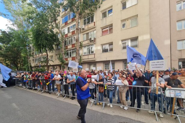 liderul sindicatului liber navalistul de la damen mangalia dupa greva foamei nu ne oprim aici vrem locuri de munca si un viitor sigur 68d6c1122807d
