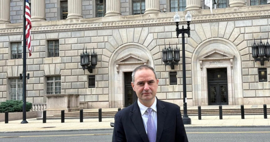 ministrul de finante vizita in sua cu cine se va intalni alexandru nazare la washington d c 68c30a731fd8b