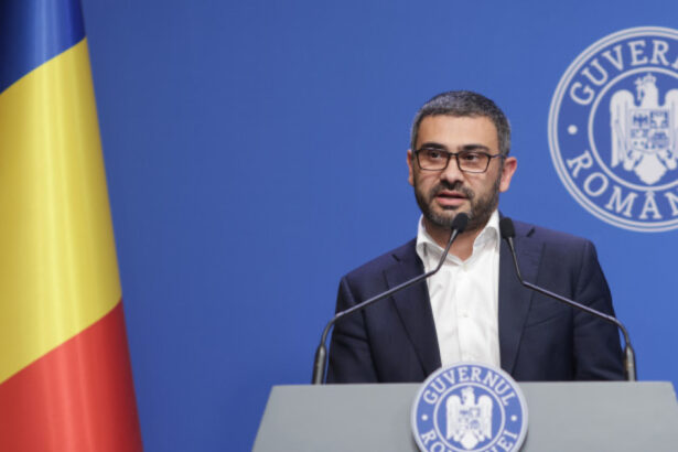 ministrul muncii denunta fraude si nereguli in sistemul de incadrare in grad de handicap dosare falsificate cu parafa de spihiatru 68beebb11ba0a